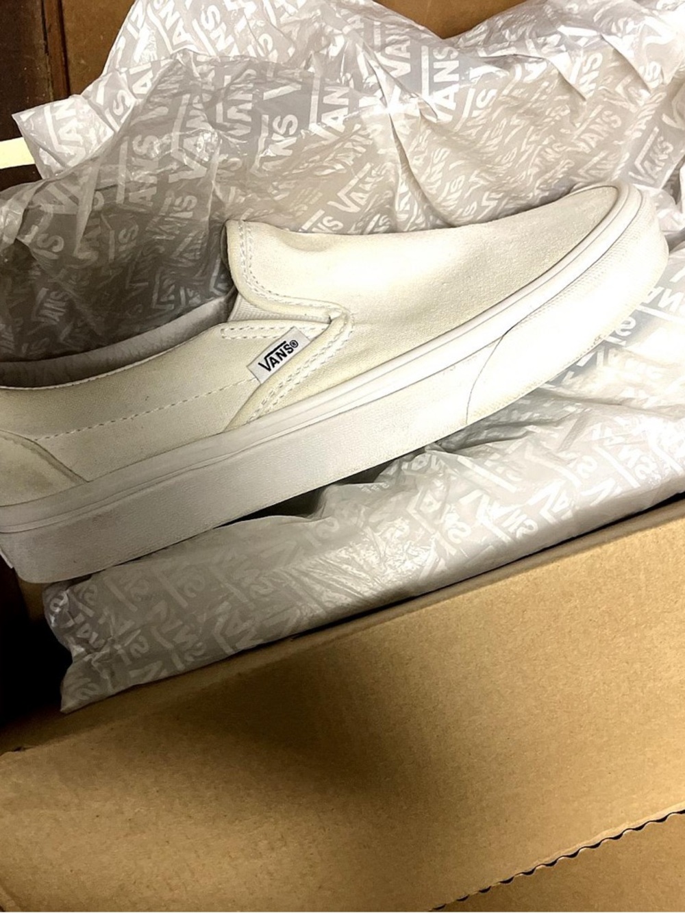 NWOT Vans Classic Slip-On True White | Worn 1-2x | Slight Vintage Yellowing